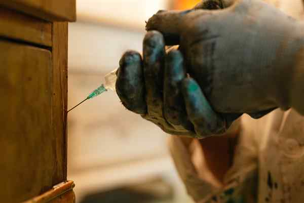 How is Woodworm Treated?